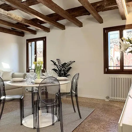 Apartment Salieri