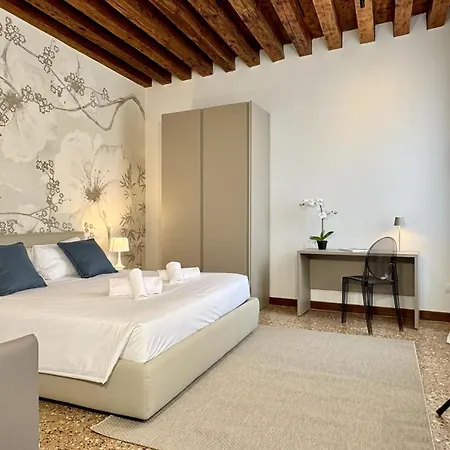Salieri Apartment *
