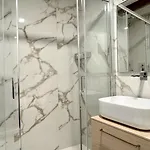 Salieri Apartman *