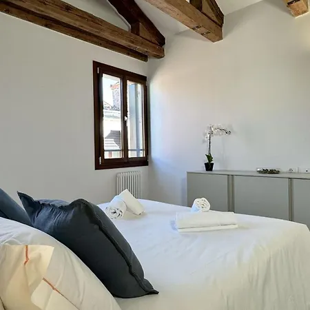 Salieri Apartment